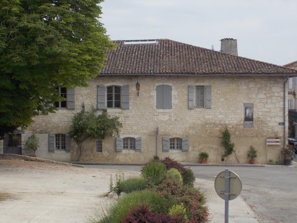 Bed and Breakfast La Demeure Saint Clar Экстерьер фото
